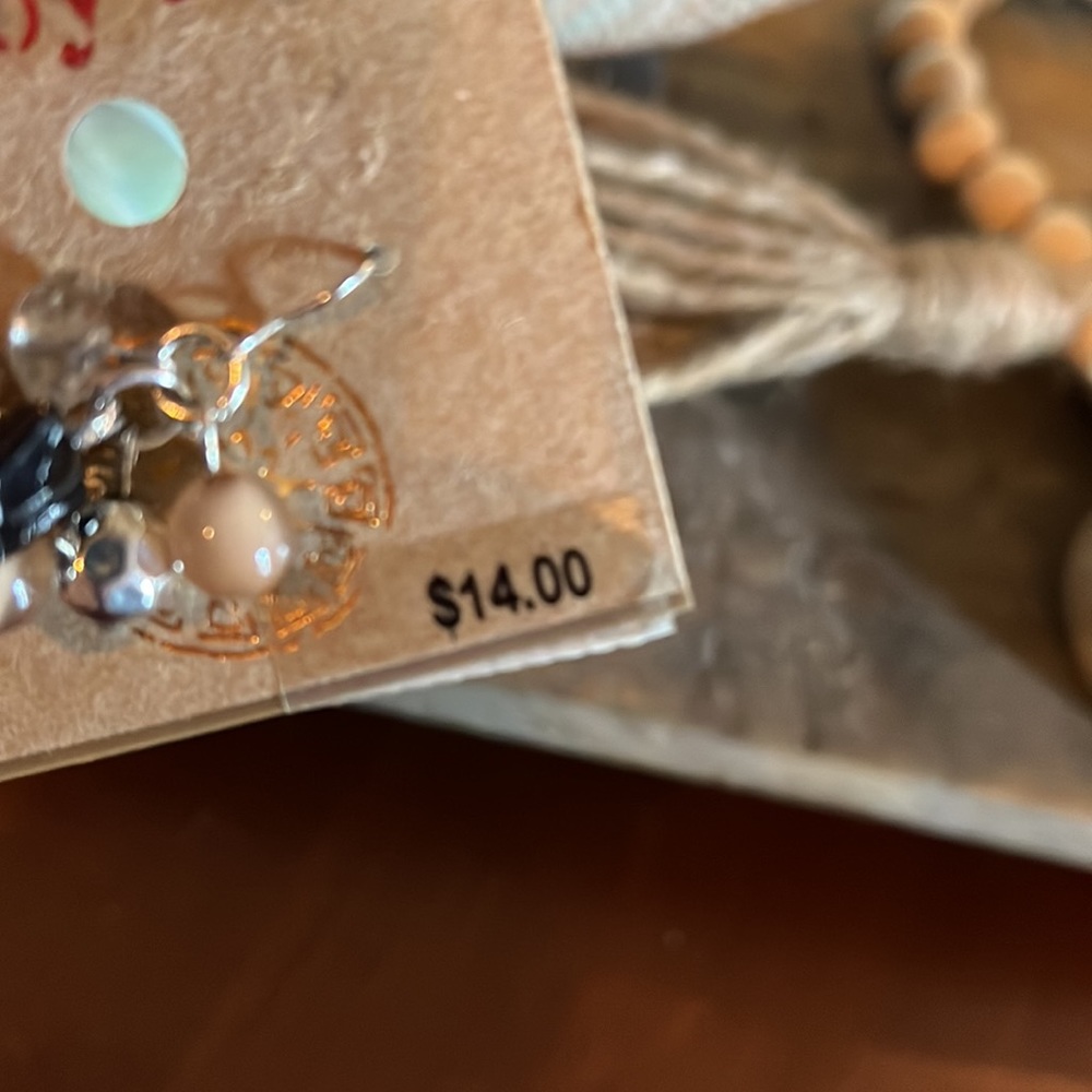 NWT Ruby Rd. Beaded Dangle Earrings - Picture 6 of 8